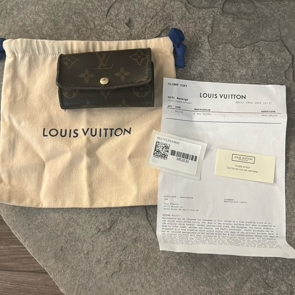 Louis Vuitton 6 Ring Key Holder
